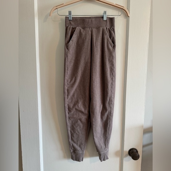 Pact Pants - Pact Organic Cotton Airplane Joggers in Taupe Heather